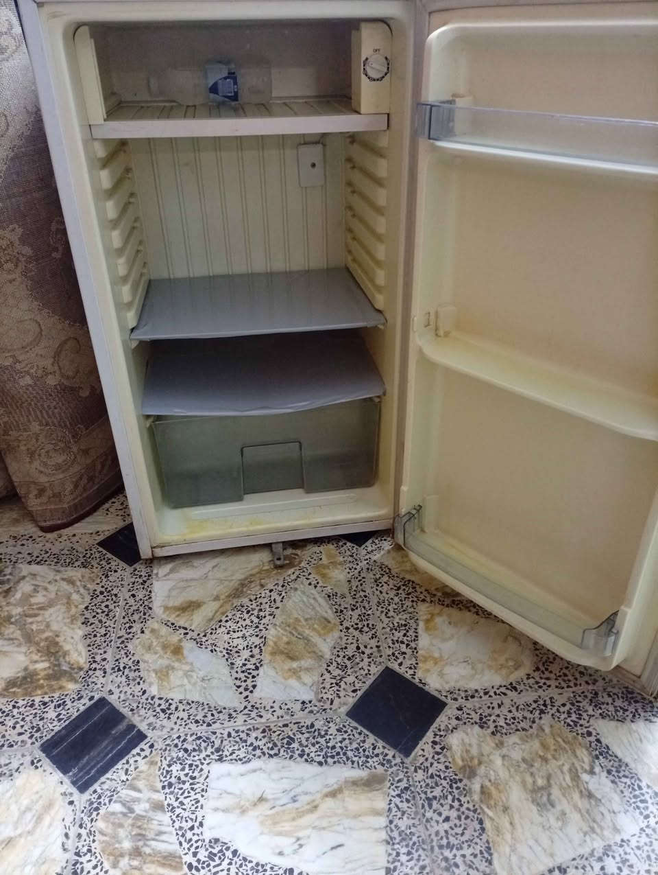أغراض مستعملة نظيفة للبيع عنواني بغداد حي اور اي استفسار خاص بغداد, العراق


**إذا كنت صاحب هذا الإعلان وتريد حذفه لأي سبب، رجاءا أرسل رسالة إلى الدعم الفني**