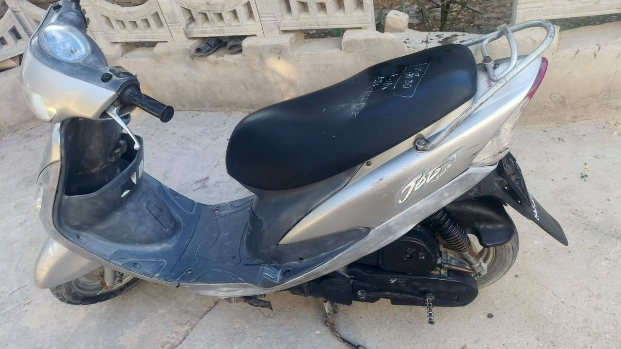 السلام عليكم دراجه ماكس قجمه للبيع مكفوله مامفتوحه صارله فتره من طالعه حاويه مابيه نقص سعرها 850 مكاني الهوير *********** متوفر ع هذه رقم فقط
