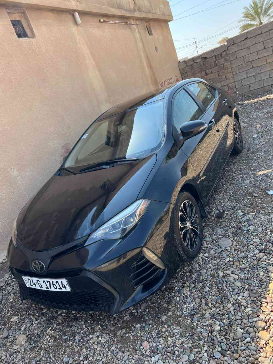 للبيع كورلا موديل 19 ماشية 80 جديدة بمعنى الكلمه صدر تاير جيد رقم وسنوية ل 30 رادار حجر موجود السيارة بلا ضرر بلا ارباك بلا دواخل شرط بيعها البونيد الجاملغات مفتوحات و عابرة وشادينهن نفسهن يعني السيارة بلا صبغ شرط  بيع مراوس يرهم حسب القناعة السعر 138 وبيها مجال العنوان موصل كياره الحاج علي رقم الهاتفي ***********
