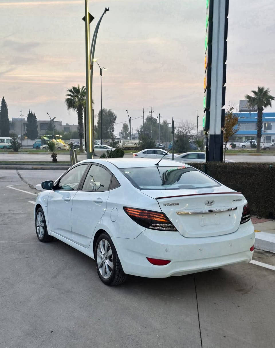 هۆندا ئەکسێنت  2012 فول مواسفات
سپی بەفری
سەقف سڵاید
سوکان ڤۆلیۆم
پێنج ویل کەپ
مەکینە گەورە
حاسەو کامێرا
 نموونە لە جوانی وپاکی
هیچ مەسرەفێکی تێدانیە

سعر لە کۆمێنت داوابکە ڕاستەخۆ بۆت دیت 📩 

گێر و مەکیەنەی بەشەرت
هیچ کێشەیەکی تێدا نییە
وێنەی سۆنەرەکەیم داناوە

ژمارەی خاوەن 
***********
***********
