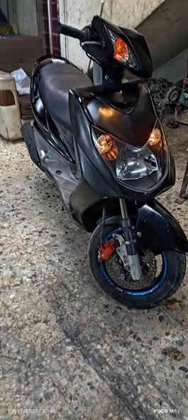 سكنس فحل كابريتر مزود مكينه ودبلات اسود طافي محرك مكفول كفرات بلاديه  مكاني الحريه الدولعي السعر مليون 250 هديه دهن ومري وبطارية ***********
