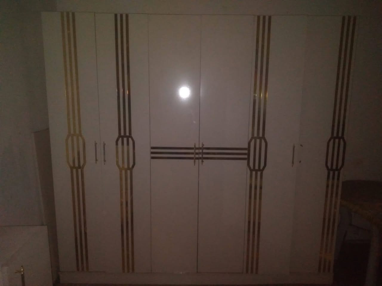 غرفة نوم تركية السعر ٣٥٠الف الاسكان غربي بغداد ***********
