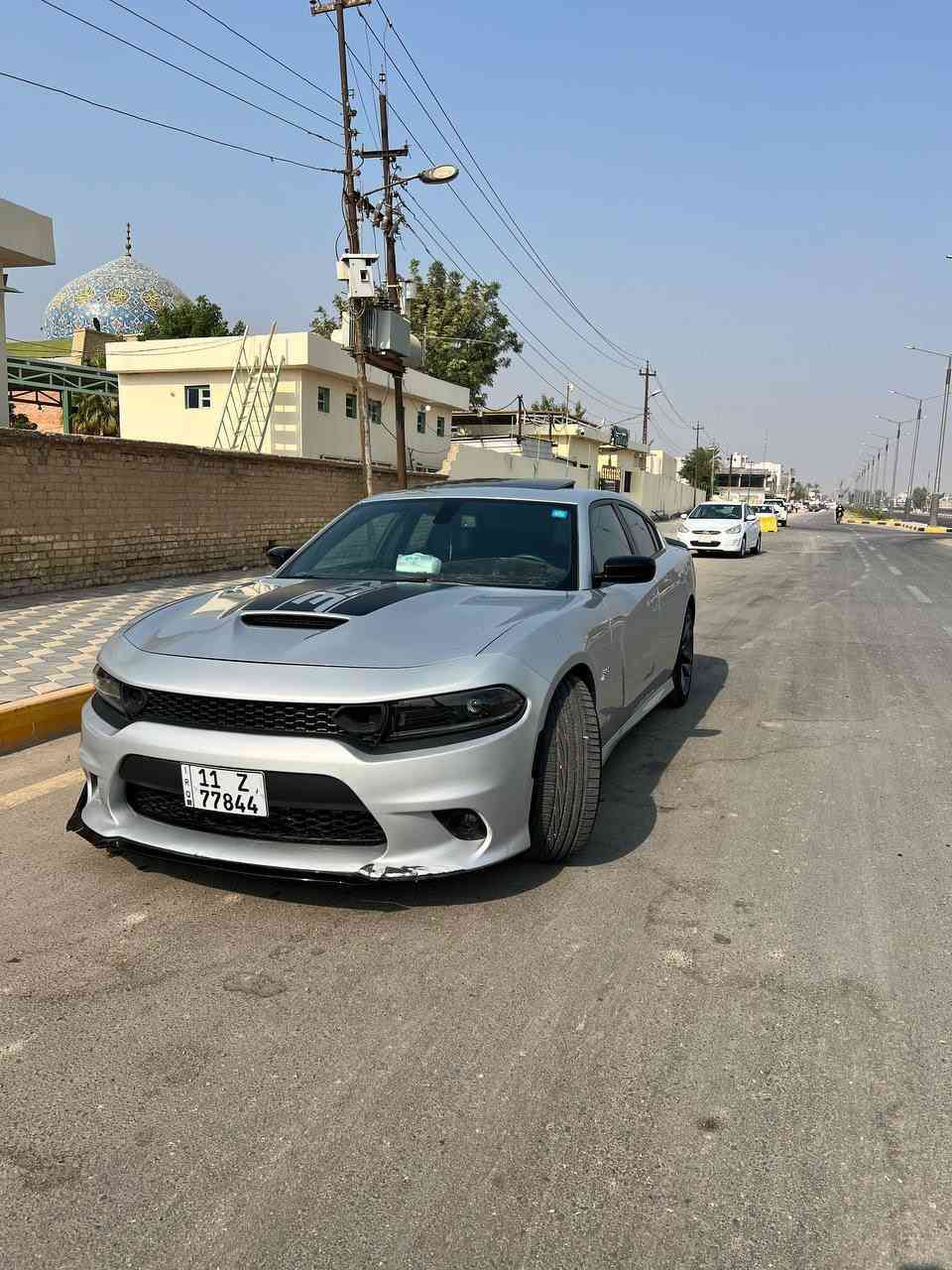 ✨عيدكم مبارك…وكل عام وأنتم بخير 

🚘 جارجر SRT اسكات باك (Scat Pack)
موديل 2023 ✅ أصل
مكينه 6400cc ⚙️
8 أسلندر 🔥
فول مواصفات 🌟 من:
حساسات 📡 / كشن خزن ميموري 💺 / كشن كنتاره وجلد 🛋️ / فجوج Brembo 🛑 وباقي المواصفات معروفه

صور الحادث مرفقه 📸 ويه المنشور
تبديل بابين أصليات نفس اللون 🎨 جام لغ صبغ فقط

📍 العنوان: ديالى – بعقوبه
💰 السعر:  320ورقه 

📞 للاستفسار:***********
