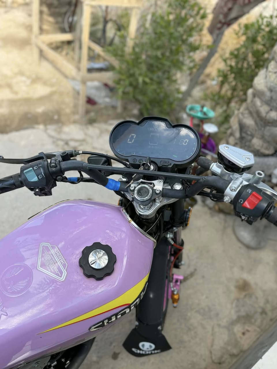 السلام عليكم سيفان موديل 2025 الدرجه جديده مكاني حله سياحي السعر 750 او بيها مجال ***********
