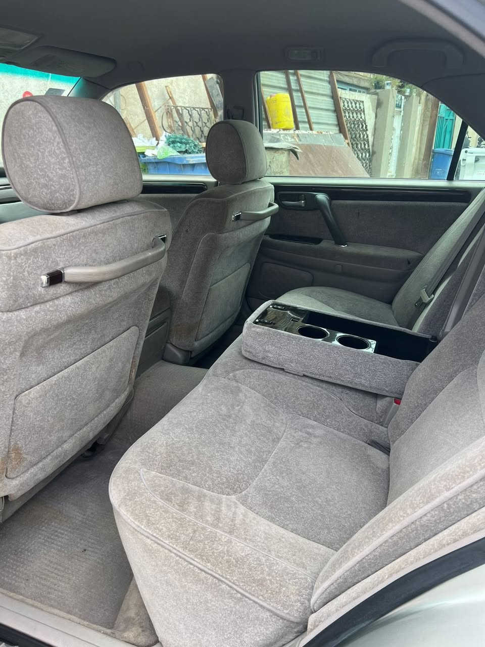 للبيع ملكه موديل ٢٠٠٣ اصوليه بسمي تحويل مباشر السعر مناسب مكاني بغداد حي العامل ***********
