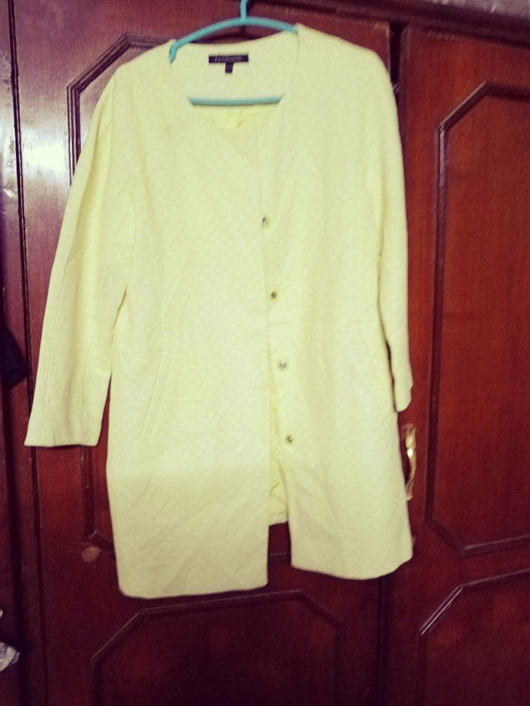 فستان جديد ملبوس مره واحدا عدد ٢ السعر ٣٠ الف ابلوس السعر ٣ الف جاكيت ٢ الف كابوي و بنطرون اسود كلاسيكي السعر ١٠ الف قميص ابيض مع بنطرون اسود السعر ٨ الف


**إذا كنت صاحب هذا الإعلان وتريد حذفه لأي سبب، رجاءا أرسل رسالة إلى الدعم الفني**