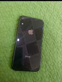 ايفون XR • ذاكرة ٦٤ • سيم ما يشتغل
