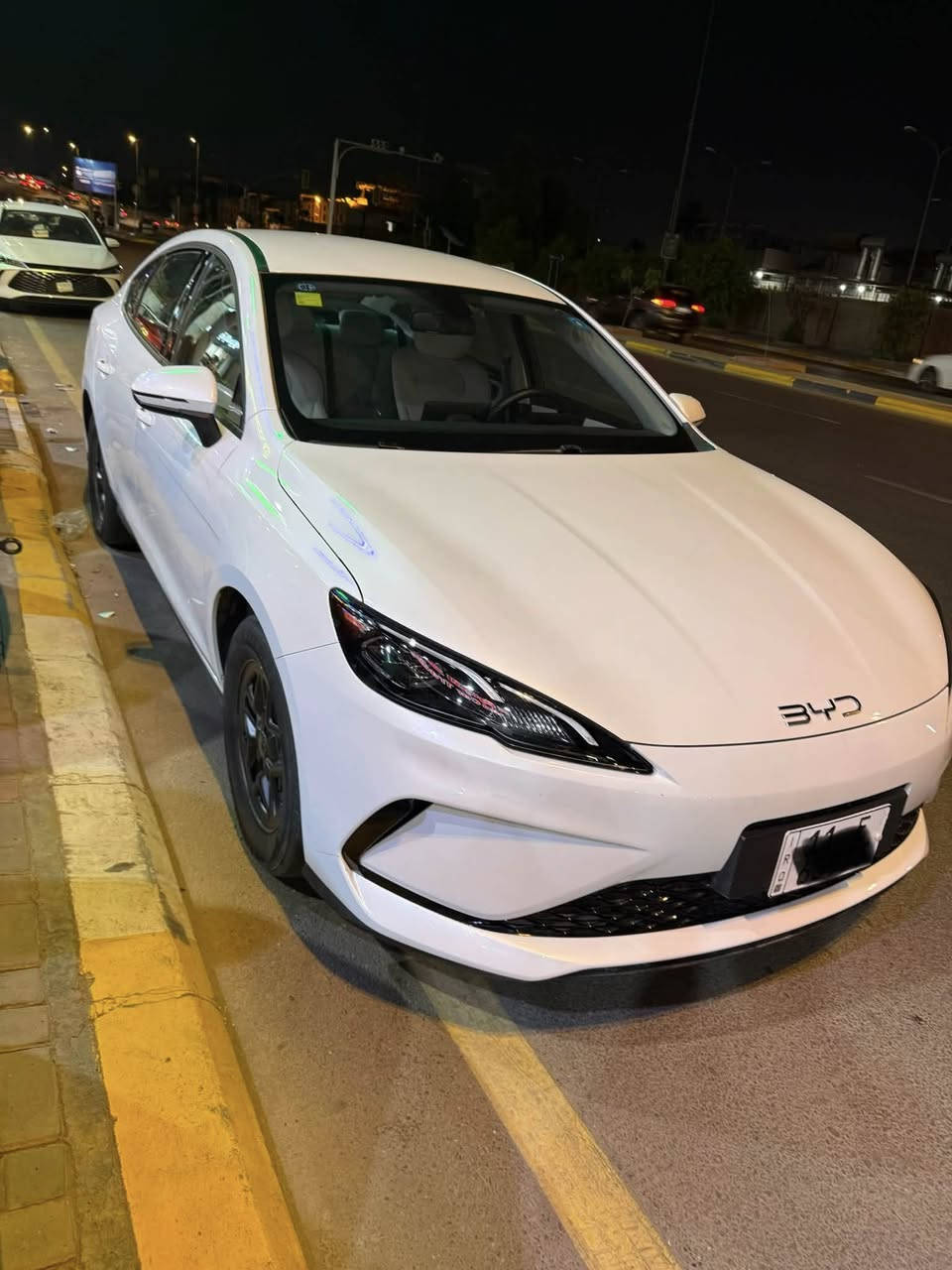 سيل فايف ٢٠٢٥
ماشية ٥٠٠٠ الكلي 
نص مواصفات 
بصمة و كارت لايت و بك لايت ليد 
حساس خلفي كامرة خلفية دوارة 
و باقي المواصفات المعروفة 
كامل ملحقات و جاهزة 
السيارة مكفولة كفالة عامة لا رصعات و لا خدوش 
لا بارد 
السعر 20,200,000 د.ع فقط 
رقم بغداد تحويل ثاني يوم 
مكان السيارة بغداد الكرادة 
***********
