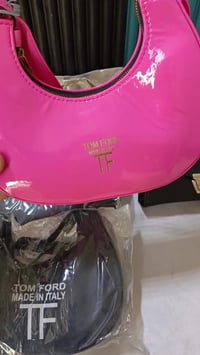 البيع جملة فقط 🚚التوصيل متوفر لجميع انحاءالعراق 🇮🇶 التواصل على الوتساب...