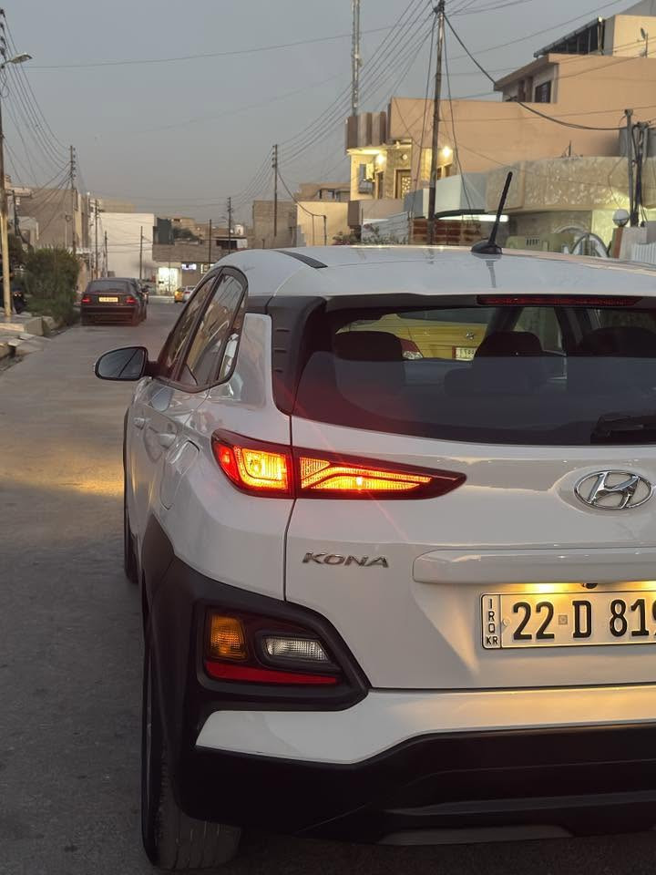 للبيع هيونداي كونا 2021                         Hyundai Kona 2021
تحويل مباشر . سيارة نظيفة ميحتاجلها دينار مصرف والكشنات مغلفه 
محرك 2000 دوش كير AT رقم اربيل. حادثها جهة جاملغ السايق ومبدل يعني قطعتين صبغ
المواصفات
. رادار امامي
. نظام الحفاظ على المسار 
.مثبت سرعه 
.شاشة تدعم ابل كاربلي واندرويد اوتو
.كاميرا خلفيه دوارة 
.وضعيات القيادة سبورت ونورمال
. نظام مراقبة ضغط الاطارات 
مكان الموصل . السعر 135 وبيها مجال
📞اتصال او واتساب [***********]
