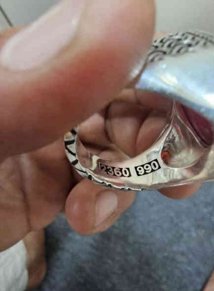 مجموعة محابس صياغة عارف البحرين صياغات ثقيل فضه عيار990 جديد غير مستعمل بيع شلع سعر القطعه ٩٥ الف ...العنوان كربلاء *********** العدد ١٥ محبس
