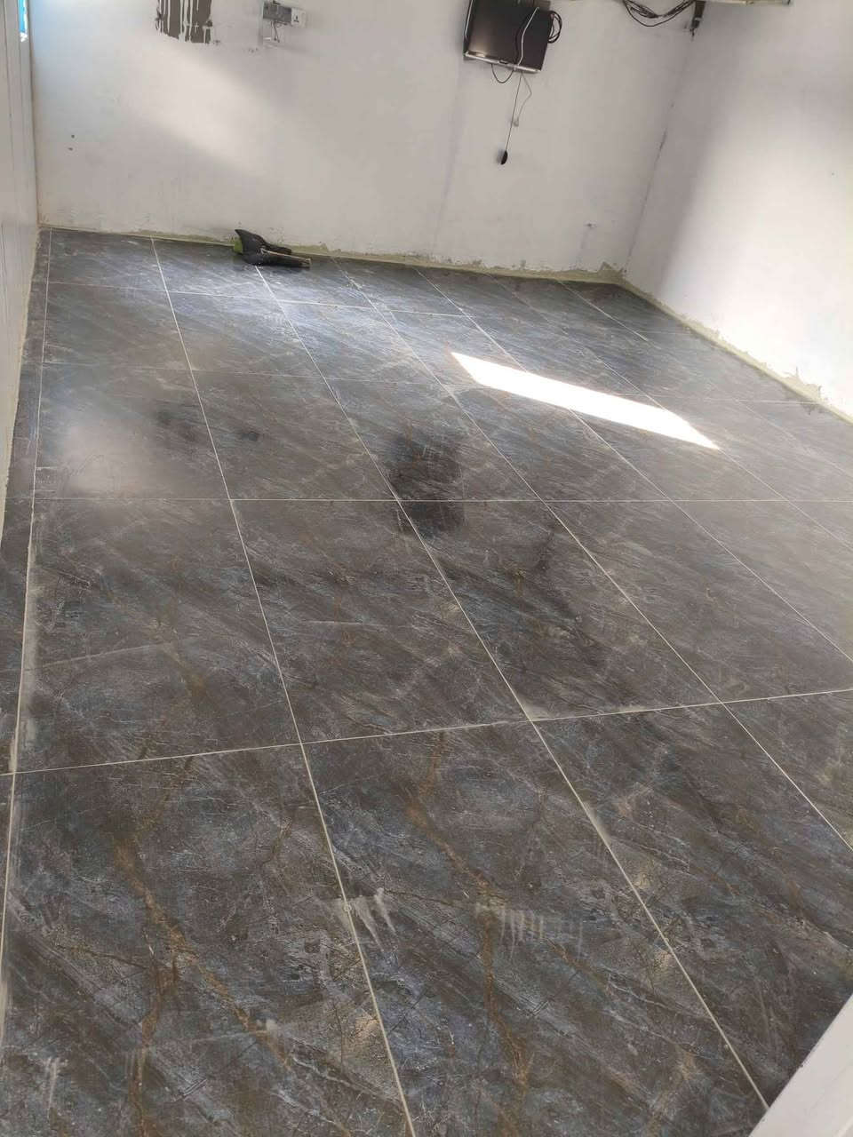 سلام عليكم اصطه سيراميك متفرغ حاليا 
*********** كركوك, العراق
