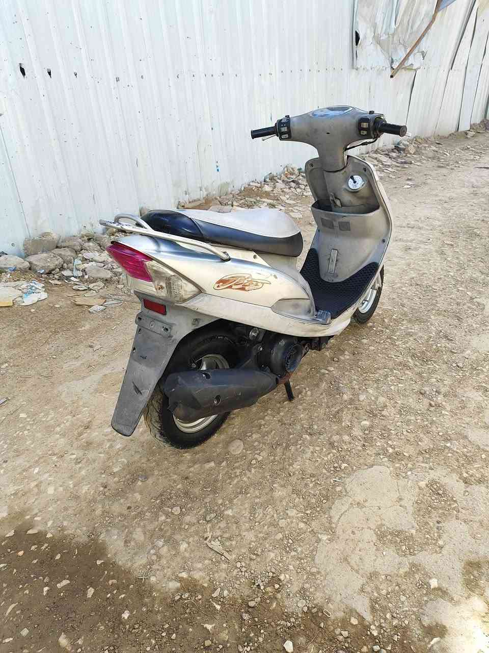 ماكس منغولي مال حاوية ختم واحد برغي ما مفتوح بيهة جاهزة من كلشي السعر خاص الاتصال ***********
