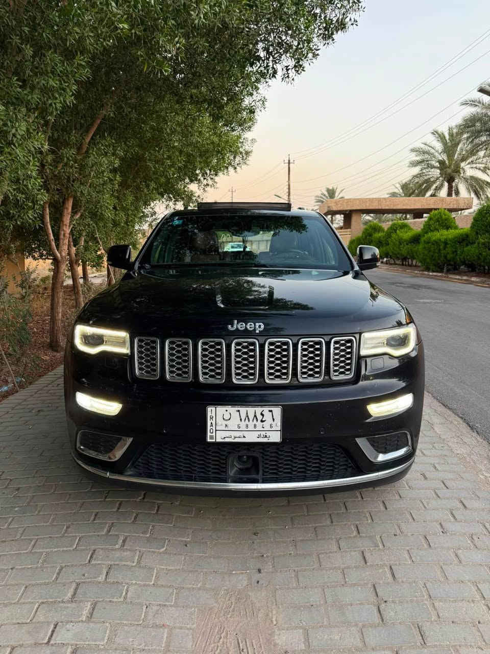 السلام عليكم 
جيب سومات 
موديل 2021 خليجي 
فول 1/1 مواصفات السومت معروفه 
كفاله عامه من الحادث والصبغ 
محرك 6 سلندر 3600 مكفول 
مكانها بغداد الاعظميه
*********** بغداد, العراق
