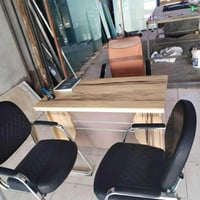 طقم مكتب • كرسي مدير • حي الحسين