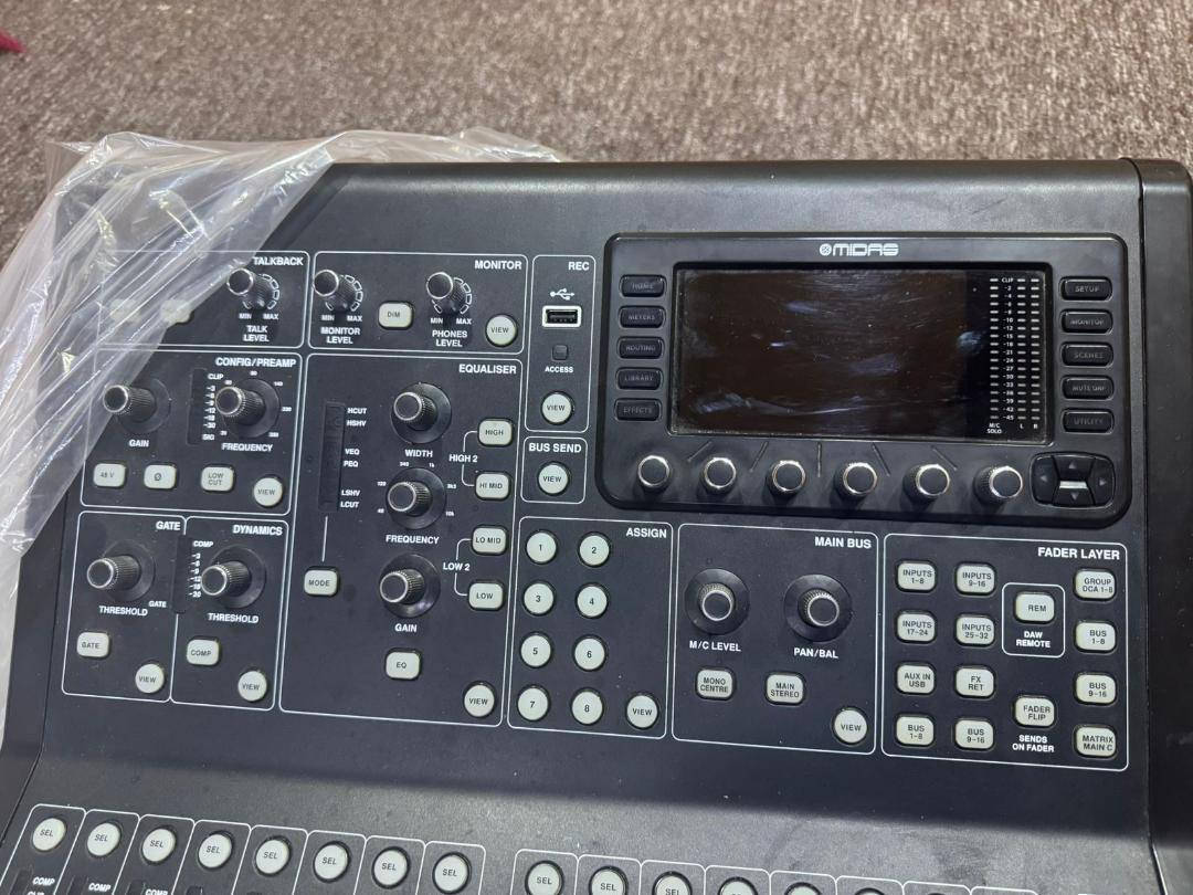 ميداس للبيع نضافه ٩٩ المكان بصره السعر ١٧ ورقه قفل


**إذا كنت صاحب هذا الإعلان وتريد حذفه لأي سبب، رجاءا أرسل رسالة إلى الدعم الفني**