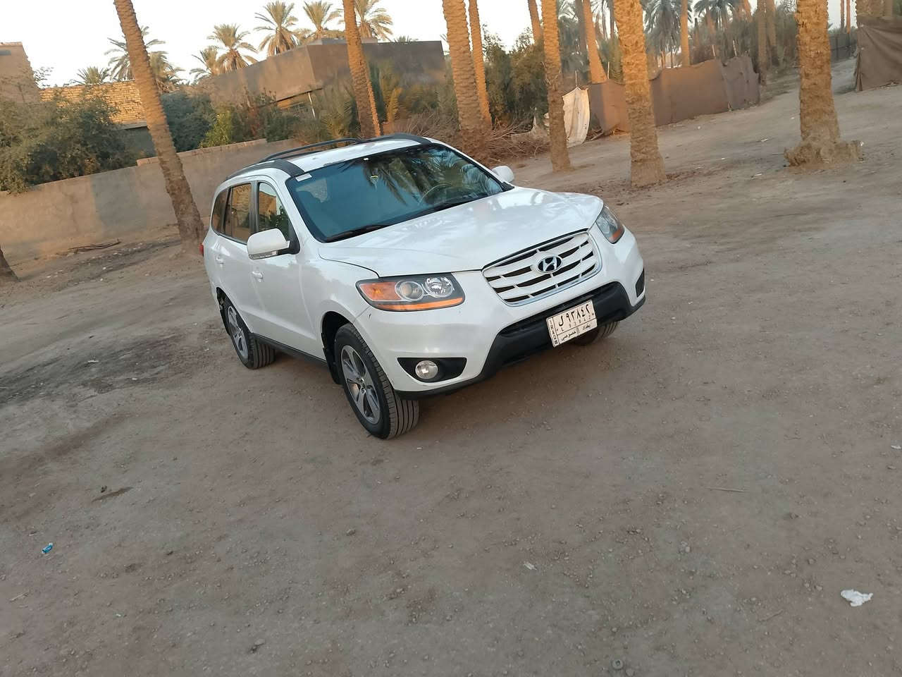 السلام عليكم من رخصت مدير الكروب للبيع موديل 12مكينه 2400 كير حداديه تبريد تخم تاير  كله جديد صبغ بنيد بدون فتح واجاملغ خلفي بابل ابي غرق ***********السعر 140سياره جديده
