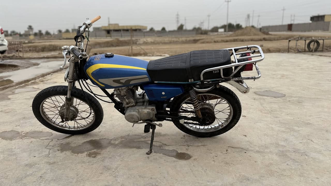 سلام عليكم ارشا موديل 2019 الدراجه جاهزه ما ناقصهاا اي شي محركهاا كلش نضيف سعرهاا ٤٥٠ وبيها مجال قليل مكان الدراجه قلعه سكر فرع الزيوت ‭٠٧٧٦ ٥٩١ ٩٢٧١‬
