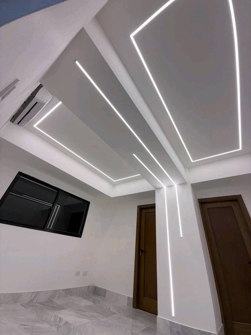 لمتميزون للديكور                                                                      موصفات العمل                                                                         هيكل حديد🕶
جبسم بورد🟩                                          كافه انواع الديكورات الدخلي
اناره بروفايل
صبغ الدور والبنايات داخلي وخارجي🖌️ 
باركيه خشب                                                                         سحب ملكي🏛️    
ورق جدران 
بديل الخشب والرخام 
تشطيبات وترميم شامل 🏠
للطلب والاستفسار الاتصال *********** ابو مصطفى                         اسعار تنافسيه حقيقيه بغداد الكرخ الرصافه🌎
