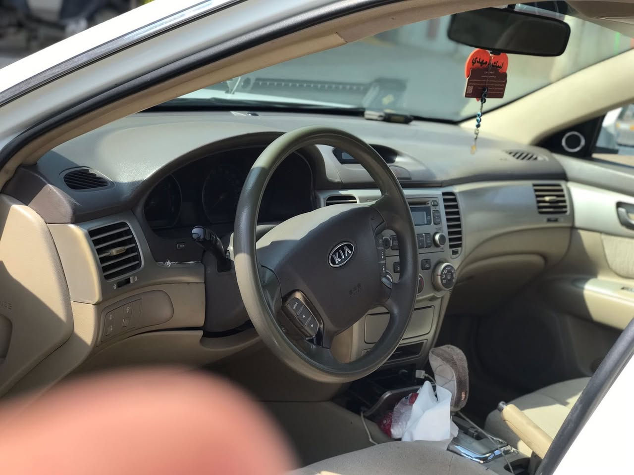 اوبتما 2008 وارد خليجي السيارة بسمي وجاهزه من كلشي بيها بارد بلجاملغ الامامي والبنيد مصبوغ بقية السيارة جاهزه شرط الفحص ب95 وبيها مجال قليل مكانها بلديوانيه للاستفسار الاتصال ‭0786 286 7819‬ مكلف بلنشر
