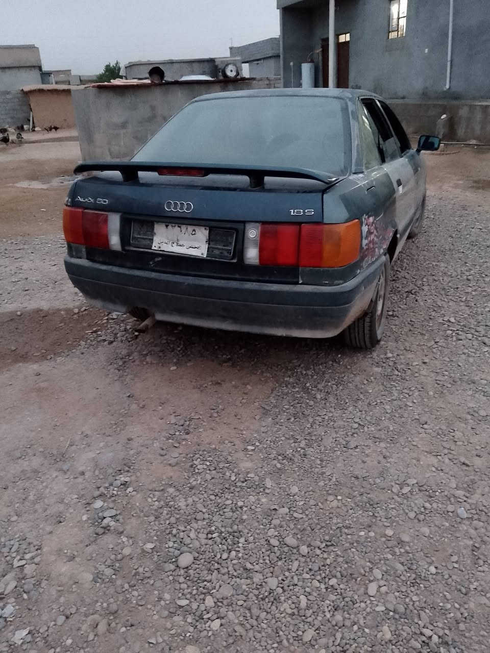 السلام عليكم أودي للبيع موديل 91.فحص صلاح الدين.بيهة ضربة بل الصندوگ أبيع فحم.السعر7ورقات.الشراي يتصل عل الرقم.***********
