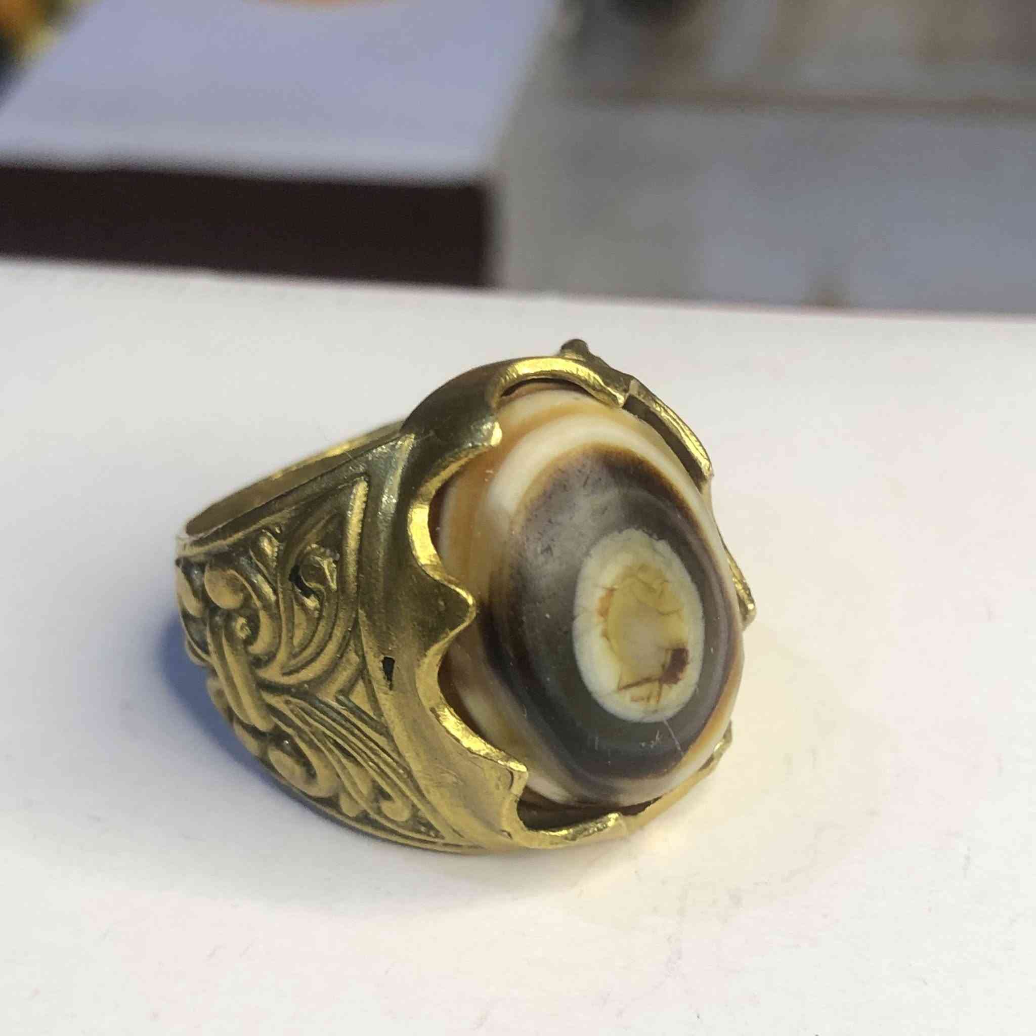 سلام عليكم

محابس بلاش القطعه 6  الف دينار توصيل موجود 
اذا جمله يختلف السعر 

محابس نحاس احجار ملكي قطع تحف 
انواع الاحجار 
سليماني 
سليماني معطف
يشم مخطوط
عقيق يماني اخضر 
عقيق يماني كبدي مخطوط 
عقيق يماني كبدي 
عقيق يماني مشمشي 
عباس اباد افغاني اصلي 
داودي 
عقيق يماني طحلبي
سليماني عيون 
جرع يماني 
قنداش 
در طبيعي
قطع حلوه احجار طبيعية اصليه 

للاستفسار ***********
