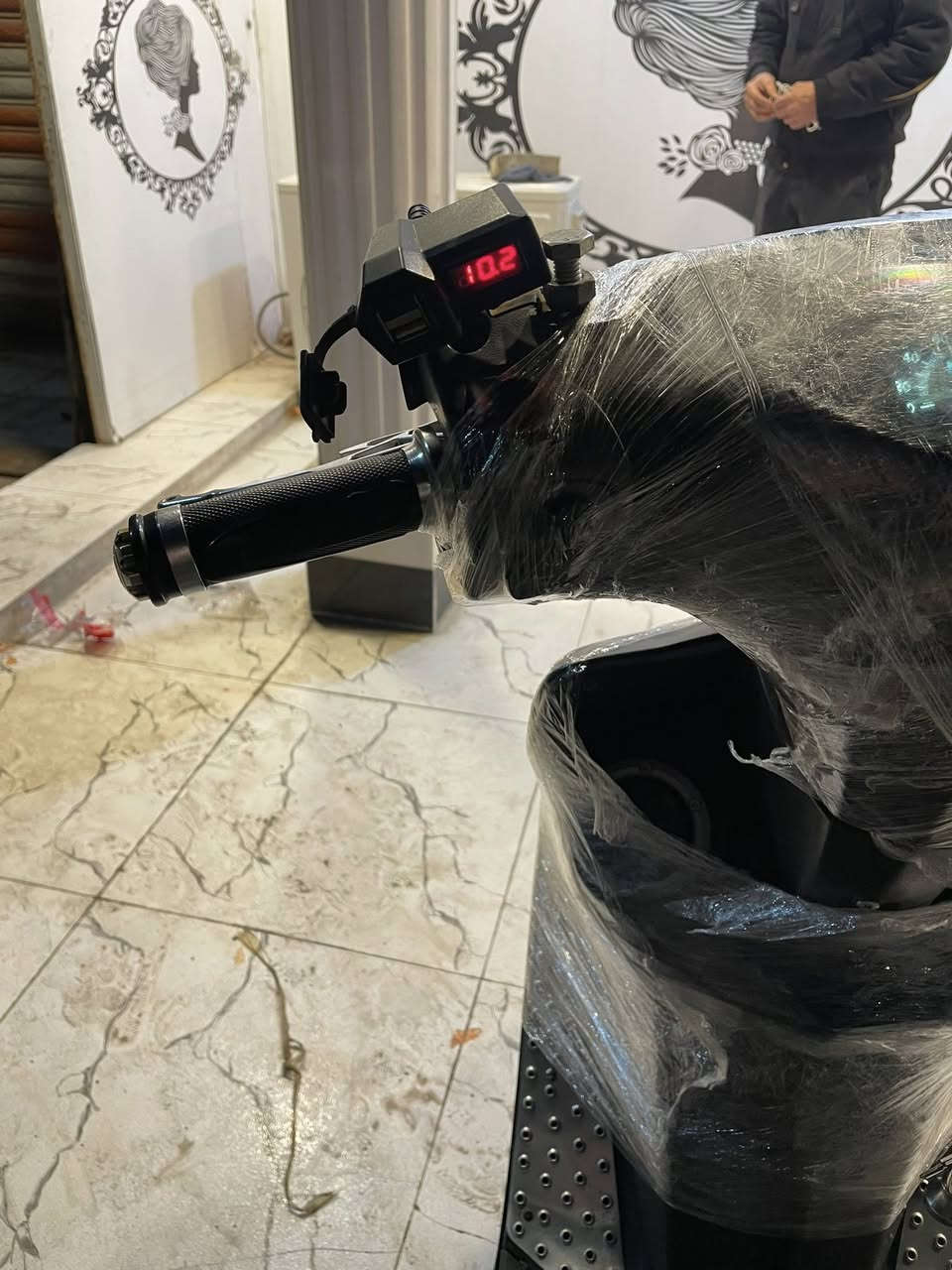 ثعلب مزود 58 كلجات  رياضي دبل خلفي ابو ابو البطل كشن رياضي  راديتر دهن دراجة ساعة ومعدل هجم دراجة قوية كلش دهن يورول بانزين محسن ودراجة بيها هواي شغلات بريكات قبضة سكليتر بنز كوسو خلفي سلف توبو الأصلي كفر موشم جماجم وهواي شغلات السعر 650  والي ميعرف بيهن ليدخلي فدوة❤️‍🔥***********متوفر واتساب ورصيد ❤️‍🔥
