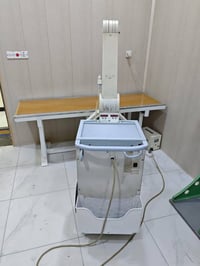تتوفر عيادة اشعة للبيع جهاز اشعه بورتبل سمينز  جهاز سي ار CR -12x من ن...