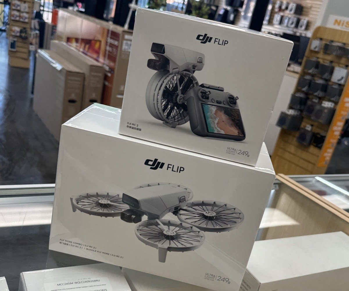 بسم الله ما شاءالله 🦅🦅
كلشي واضح بالصور ان شاءالله واي شي تحتاجون من dji متوفر جديد وكالة واكو ايضاً قطع مستخدم 

(تريد الأصلي والمضمون وصلت)
✔️ كل درونات DJI الأصلية
✔️جديد مكبوس 
✔️دفع عند الأستلام والفحص
✔️ توصيل لكل المحافظات
✔️مصداقية مو بس حچي

🌟 ليش تشتريها من "مركز درونات"؟
لأننا نوفر لك:
1. ضمان ودعم فني ودفع عند الأستلام
2. تحديث الأنظمة وتعليمك على الطيران نعطي دليل مجاناً.
3. متوفرة بنسخة "الكومبو" مع كافة الملحقات والتفاصيل . 
4. توصيل لكل العراق. 

📢 الكميات محدودة جداً لهذا!
📞 للحجز والاستفسار عن السعر:
الأتصال ***********
أو راسلنا مباشرة على رسائل الصفحة او على الواتس وهذا رابط مباشر 📥
wa.me/9647760991220


#مركز_درونات_العراق #dji #air3s #mini4k #DJI_Mini5Pro #درونات_العراق #تصوير_جوي #احتراف #بغداد #الوحش_الصغير #درون #مني #ميني #Air #air3s #mini #افاتا #Avata2 #avata #افاتا2 #مافك #mavic4 #new 
#new2 #نيو2