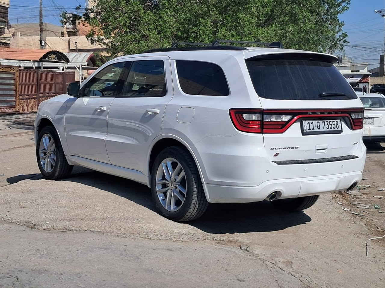 دوج دورنكو 2024 GT بلص فول 
كلين تايتل بدون ضرر رقم بغداد

عداد المسافات: 32 الف ميل حقيقي
 
🟩_السعر _ 38,500$

الإضافات: 👇👇
سلايد روف فتحة
رادار امامي 
تشغيل عن بعد 
رادارات جانبية 
تدفئة ستيرن 
تدفئة كشنات 
تبريد كشنات
7 راكب 
جنطة كهرباء
لدات
لاين زنود بلادي 
حساسات خلفية 
6 سلندر 3600 
صور الحادث مرفقة
سي
مكان سيارة بغداد شارع فلسطين 

رقم ***********
