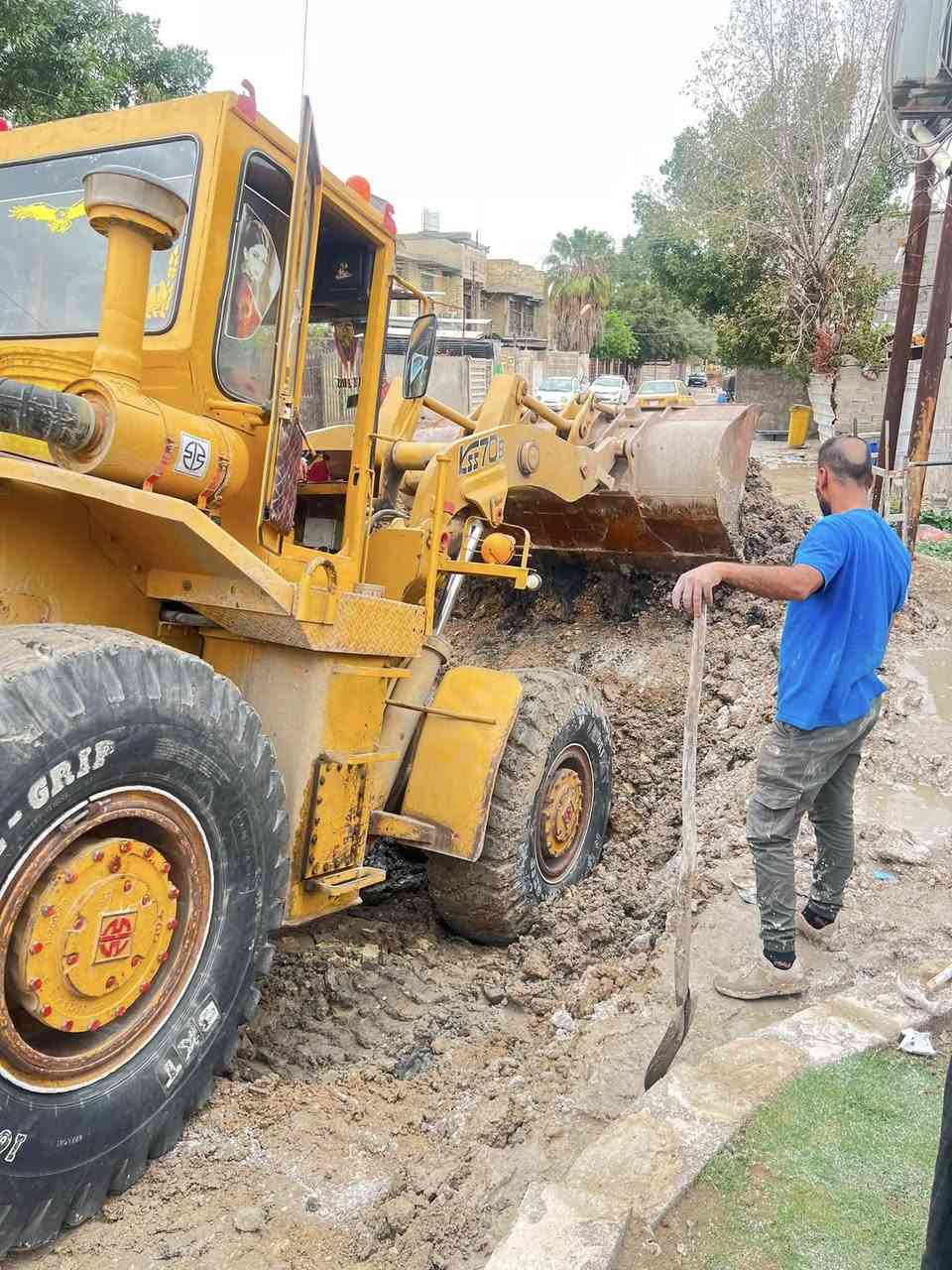 سلام عليكم شفل كاوسكي بي 86جاهزه للعمل المكان بغداد العبيدي ‭0770 465 4793‬
