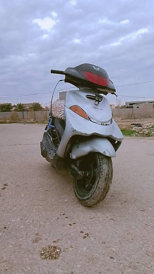 سلام عليكم ورحمة  درجه فراشه لبيع  بس تريد كبرته لن محوار تريد مالته لصليه سعار 75كوم حديد ***********هاذه رقمي بي بس وتساب
