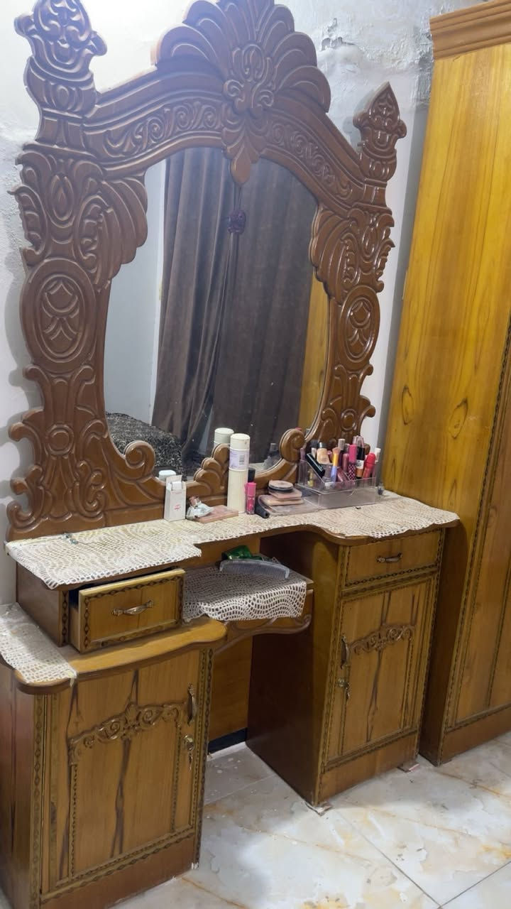 سلام عليكم غرفه للبيع السعر ٧٥٠ وبيها مجال مكان الشعله الضرر فقط مصورته


**إذا كنت صاحب هذا الإعلان وتريد حذفه لأي سبب، رجاءا أرسل رسالة إلى الدعم الفني**