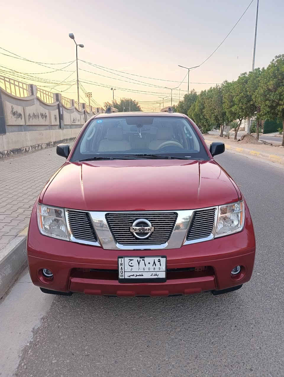 السلام عليكم من رخصت الادمن للبيع نيسان بالفندر موديل 2007 وارد خليجي سياره باسمي تحويل ثاني يوم بيه 3 قطع صبغ بنيد وجاملغ وباب خلفي مكينه توني مجفته وتجفيته مانجح موصفات فول من عده البصمه السعر 80 وبيه مجال بسيط مكاني كربلاء للاستفسار الاتصال ***********
