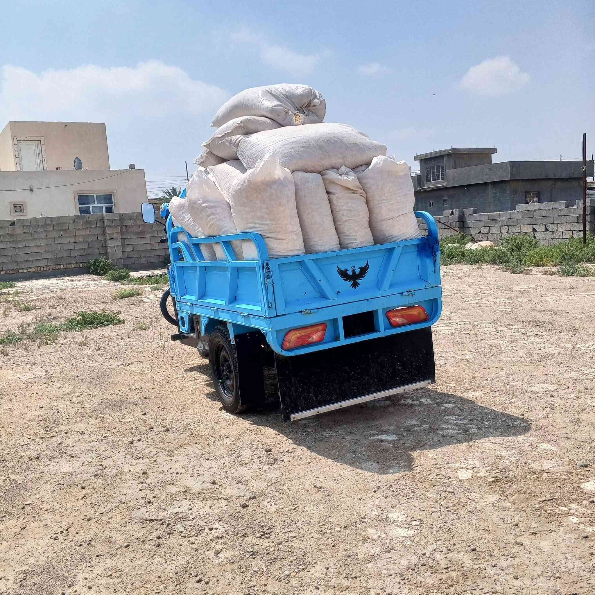 سلام عليكم ستوتة شحن نضيفة بطريات جدد ما صارلهن هواي مراوس بستوتة بانزين  ذا بيع السعر خاص لشراي التواصل ***********
