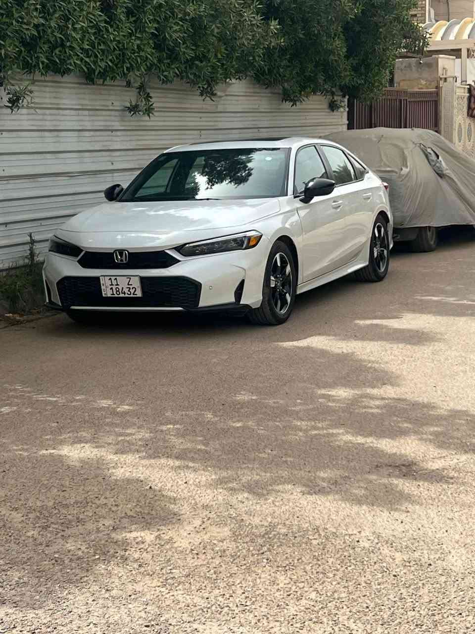 هوندا سفيك تورنك سبورت هايبرد اعلى فئه موديل 2025 رقم بغداد بأسمي بدون ارباك صبغ قطعه ونص تبديل باب خلفي وصبغ نص جاملغ خلفي صور الحادث بلمنشور  ماشيه 31 الف السعر 167 مكان بغداد زعفرانيه ***********
