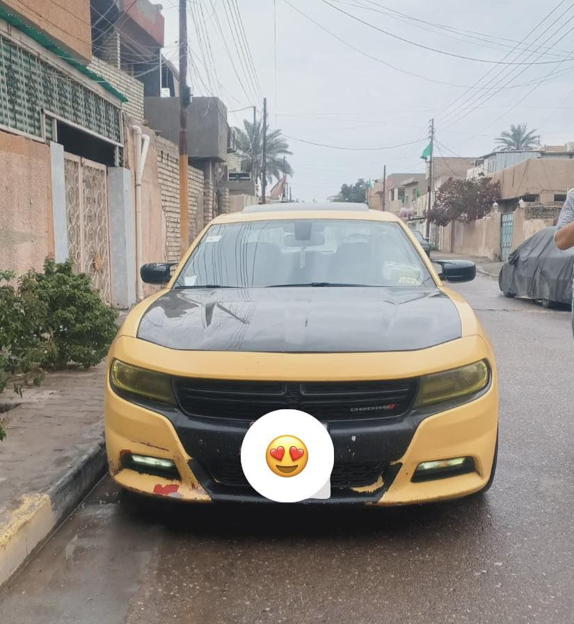 سلام عليكم 
جارحر موديل 2020للبيع 
السياره فول مواصفات عده الشفتات
فت sxt 
السياره خطه موصل بغداد 
بيه منضومه غاز 60 لتر 
حادث الساره تكمه خلفيه 
اليسياره ماتصرف عليه ربع   دينار جازه 
مكان السياره بغداد
رقمرصاحبه ***********
 السعر 220 وبيه مجال  مامتوفر بل فيس اتصل على الرقم
