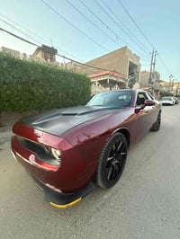 جالنجر الموديل  2018 حجم المحرك 3600 V6  عداد المشي 139k اللون ماروني ...