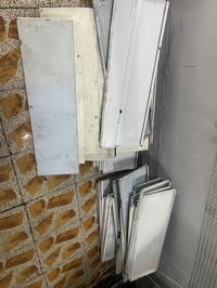 اخواني عندي هاي ارفوف تركيا كله نضافه وجديد بس ينغسل 07711417244