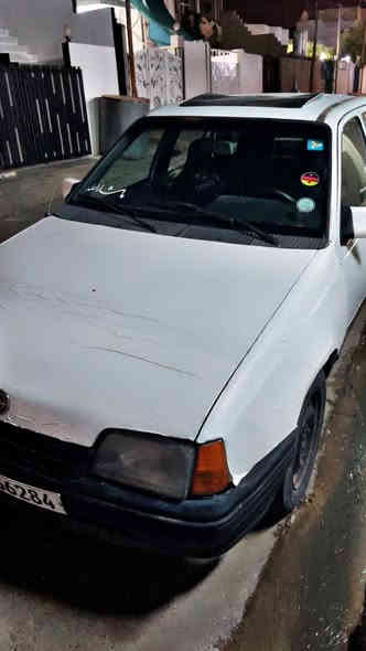 اوبل کادیت موديل 1991 حجم 16كير عادي سياره بدون ضربه  كهربائيات شغال  سنويا  2030 شرط تحويل  بطاقه بانزين موجود سياره جاهز من كل شي مال بيت سعر 25بيه مجال قليل شراي خابر على رقم ***********
