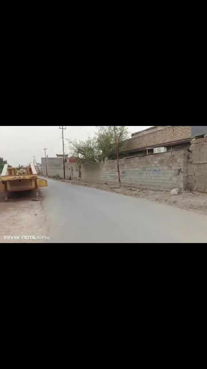 السلام عليكم  

دار 🏠 للبيع المساحة  320 م.ركن  بناء 

حديث طابوك  الارضيه  رفت  

وبمواد درجة اولى  صب مركزي  

يحتوي  البيت  ع  6 غرف نوم   

حمامات    2      غربي وشرقي 

وصاله.  ومطبخ.    واستقبال  

كراج      وحديقة  100م 

خدمات مي كهرباء تبليط مجاري 

يبعد عن الشارع العام  100م 

البيت  وجه  شارع رئيسي   عرض 30م   

الموقع  بغداد جسر  ديالى الجديد السايد الواحد منطقه الكرغوالية  مقابيل  اسواق  الهدى  

اللأستفسار  الانتصال  ***********
