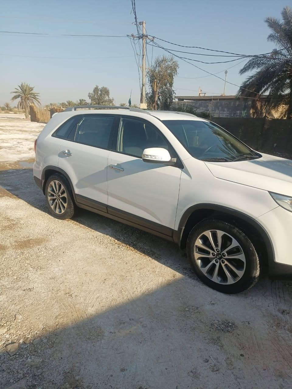 سلام عليكم
للبيع كيا سورنتو

الموديل ٢٠١٥

المواصفات

 خليجية 

بصمه تشغيل بصمه أبواب

لد نهاري

انارة ترحيب

بردات خلفيه

حجم المكينه ٢٤٠٠

كير مكينه مكفولات

رقم سليمانية تريد تحويل تريد وكالة

ماشية ١٧١

السعر ١٧٠ وبيها مجال

العنوان واسط العزيزية

مكلف بالنشر 

رقم صاحب السيارة *********** ابو ازل
