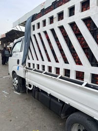 عندي كيا فحل موديل 20 مقفوله كفاله عامه عرضها 152 وبيها مجال 077075787...