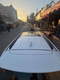 للبيع جيب لاريد ٢٠١٧ لمتد  الحادث مرفق والسونار  السعر ١٨٠ بي مجال  مك...