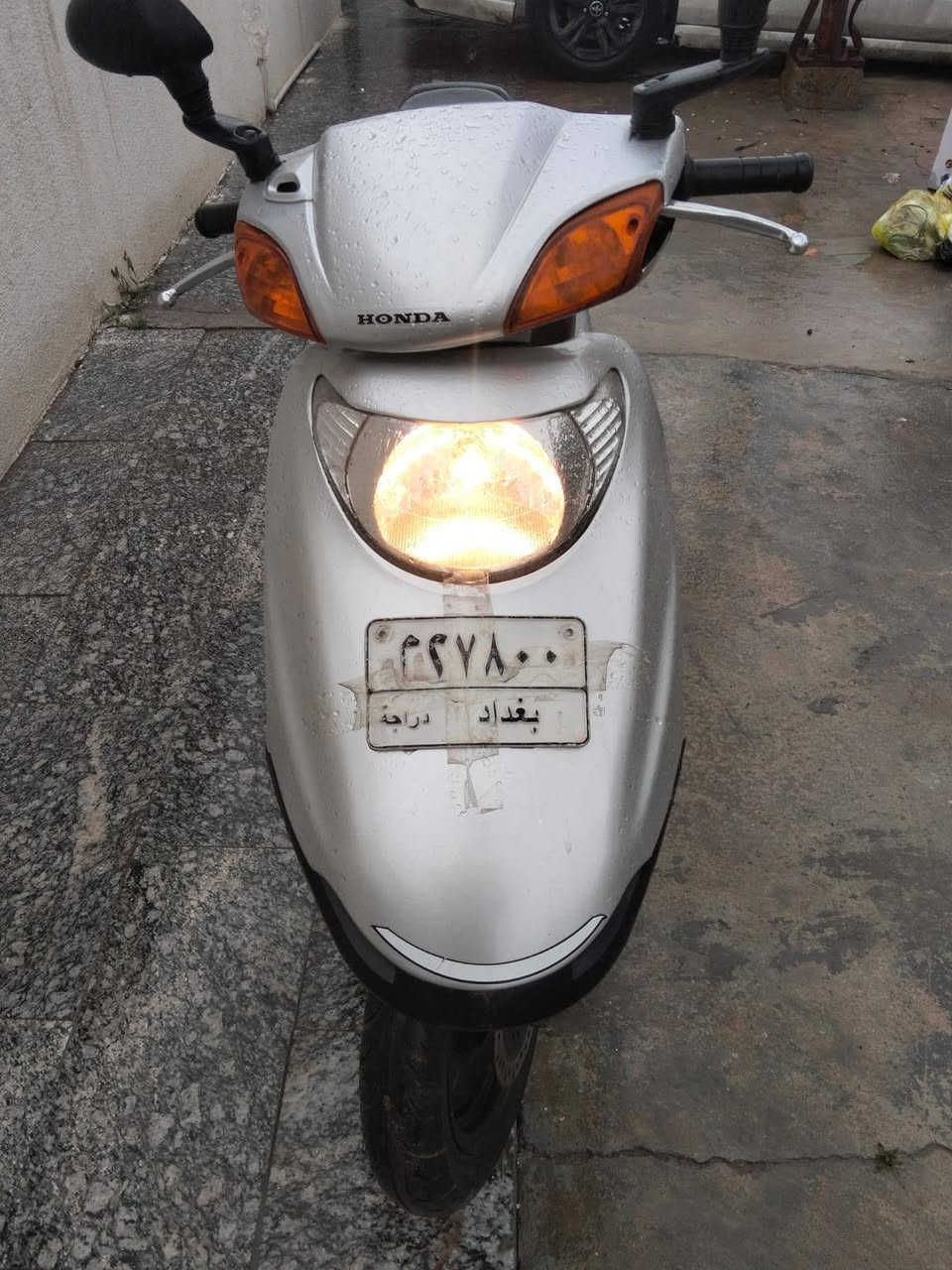 سلام عليكم دراجه سبسي مرقم بغداد لبيع 
السعر 2750 ألف عنواني بغداد المدينه 
الرقم ***********
