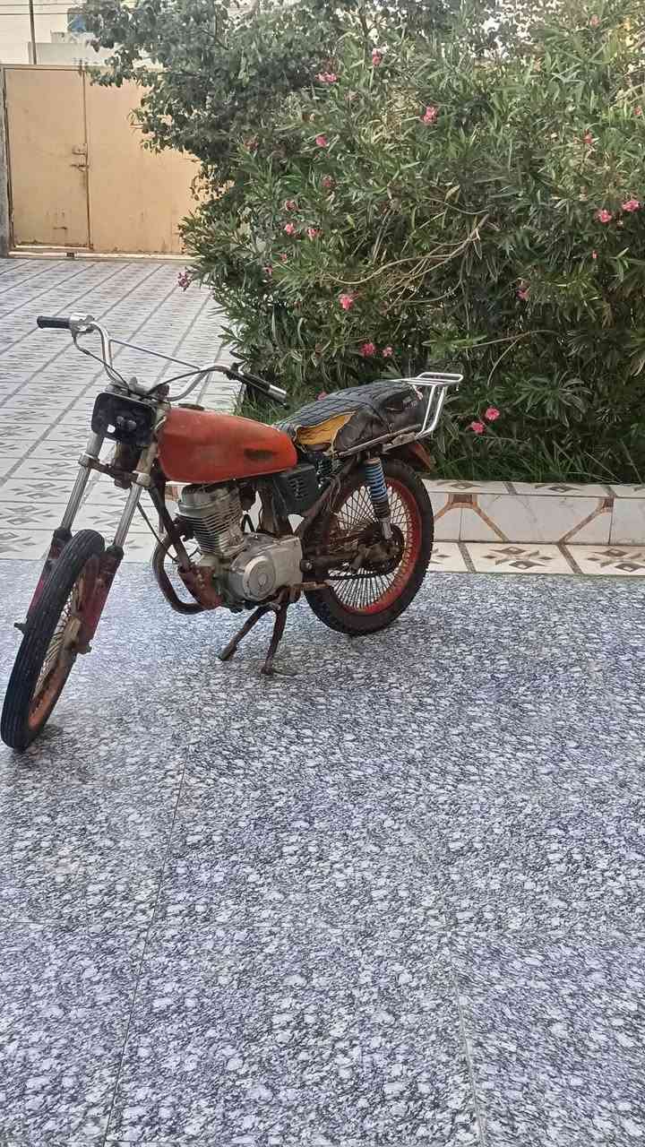 السلام عليكم
الدرجه للبيع ارشه موديل 19 أصولي أصولي اورق 
الدرجه تشتغل ومابيه نقص ماله واحد يروح ويرجع بيه 
كهربائيته تشتغل السعر 360وبيه مجال للشري يدلل عنواني سوق الشيوخ ***********
