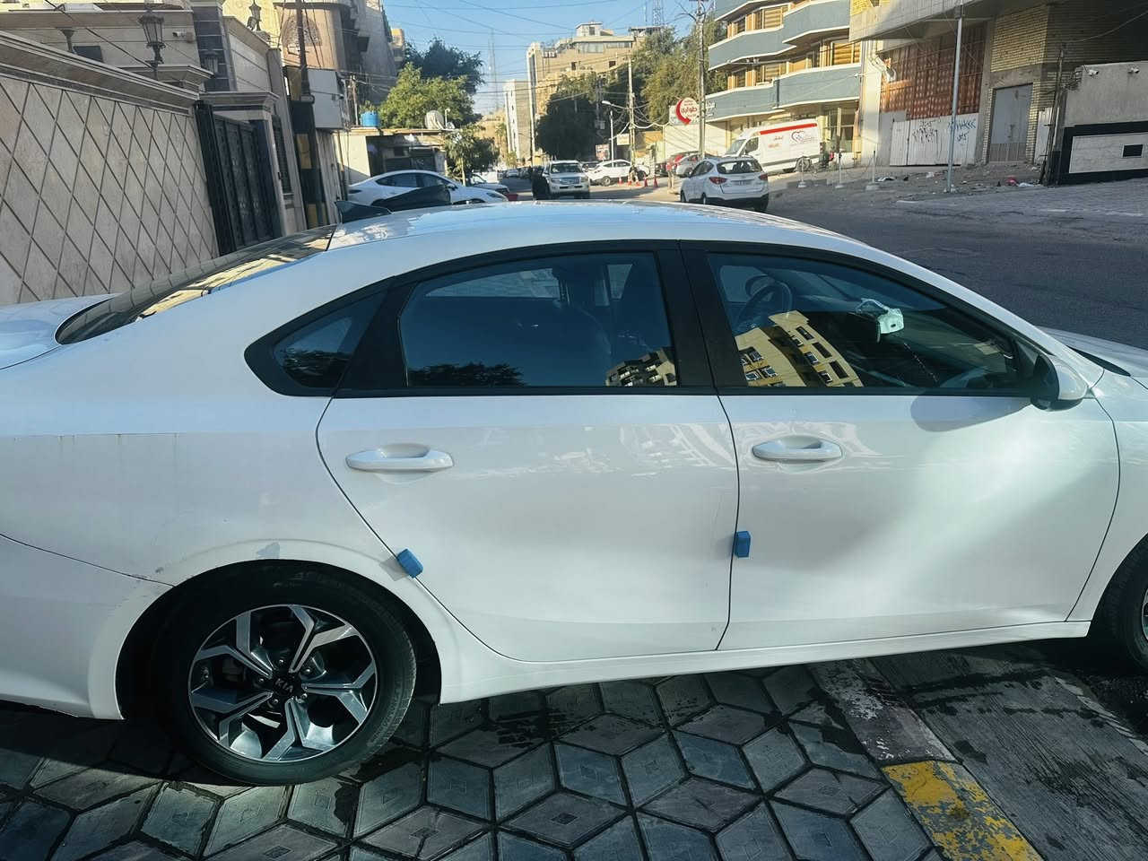 فورتي امريكي 2019
اللون ابيض السيارة نظيفة 
حادثها جاملج خلفي عكس السايق 
كير ومكينة مكفولات 
السعر 133ورقة 
للاتصال***********
