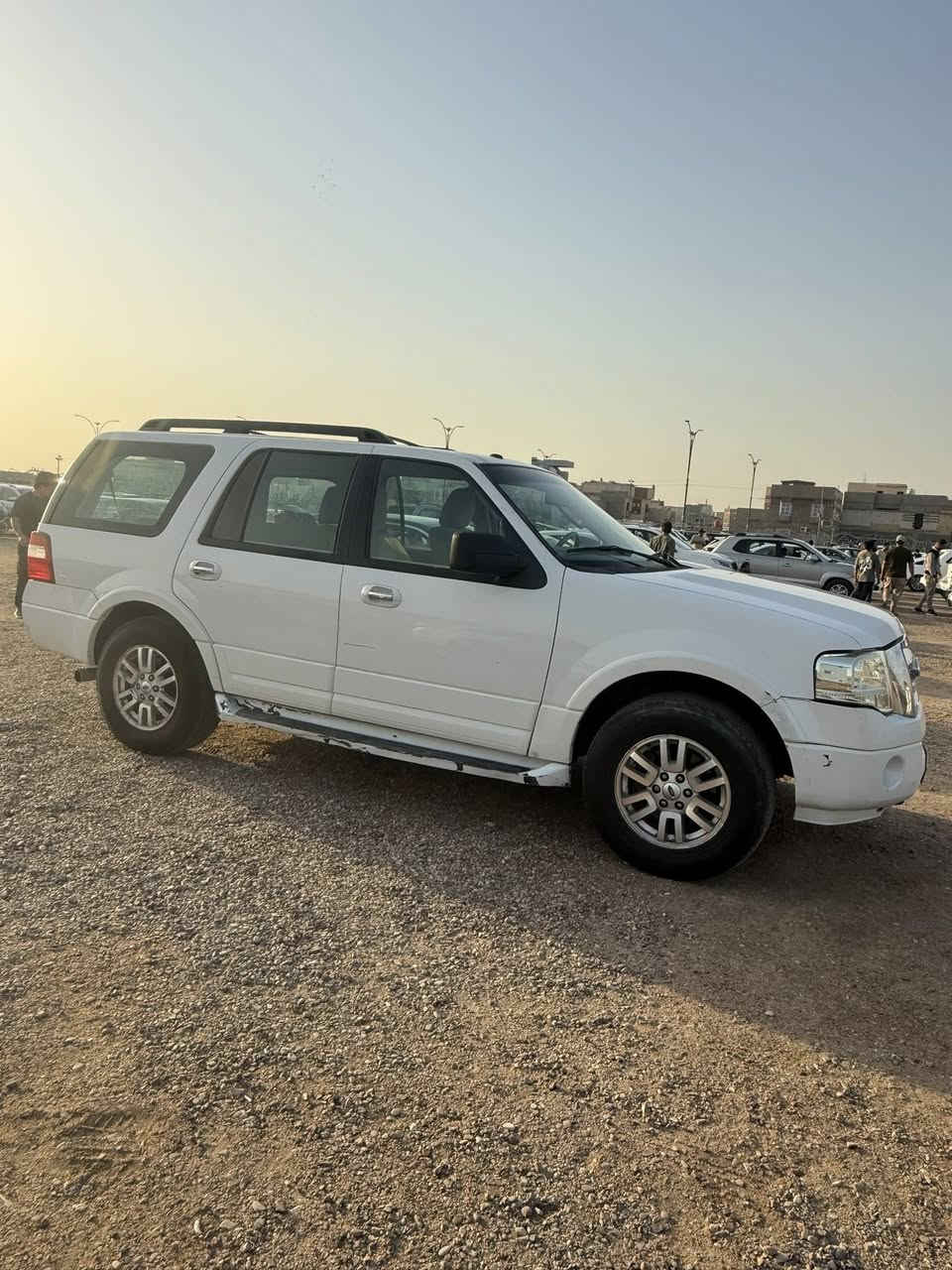 فورد اكسبدشن 2012 وكالة نيفا سيارة بسمي سنوية 2027   كفالة عامة سعر 145
العنوان البصرة/ التنومة 
***********
