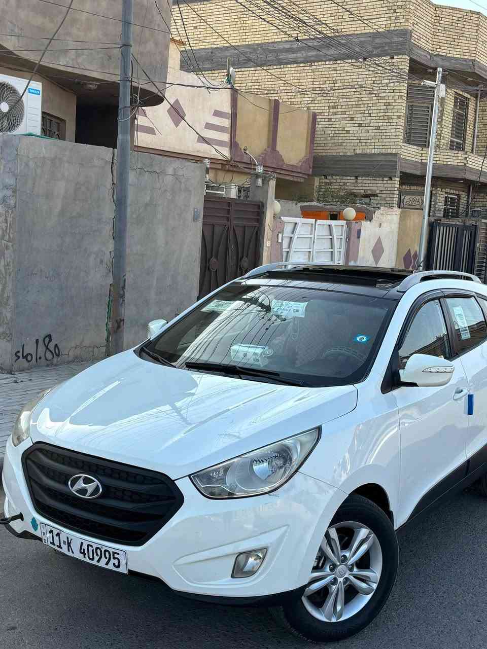 سلام عليكم سيارة نوع توسان مديل 2013 خليجيه السياره جاهزه كير مكينه حداديه تخم تاير كله كفاله مكينه 2000دوش السياره جاهزه وجديده بيه رشات كلير بدون دواخل السعر 128 وبيه مجال العلوان كربلاء رقم الهاتف *********** بيع فقط
