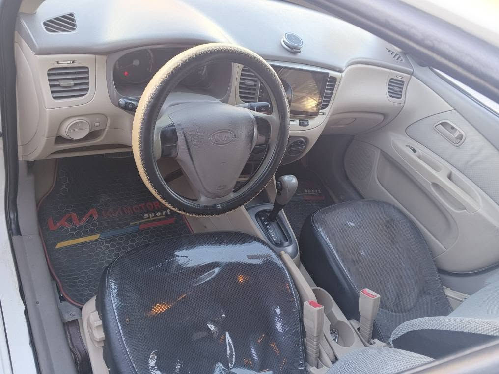 السلام عليكم ريو 2009 سعر 95 بيهه مجال 
سيارة بيه دور مال الجاملغ فقط مكفوله محرك 1600
العنوان النجف رقم بغداد رقمي *********** النجف, العراق
